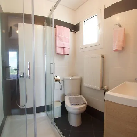 Kazarma Luxury Maisonette * 凯法利尼亚