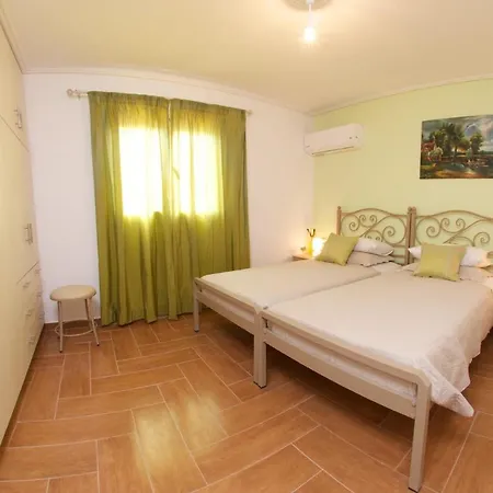 Kazarma Luxury Maisonette